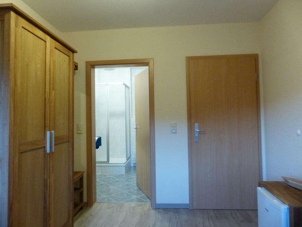 Ferienwohnung Ortrand - Pension Buitenkant foto